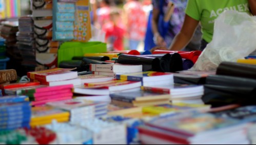 Avanza proyecto que prohíbe a colegios exigir marcas de útiles escolares