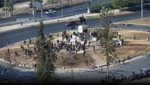 Incidentes en Plaza Italia y la Alameda generan cortes de tránsito y cierre de estaciones