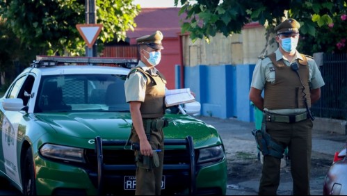 Habrían estado grabando video musical: Reunión clandestina en La Reina deja 18 detenidos