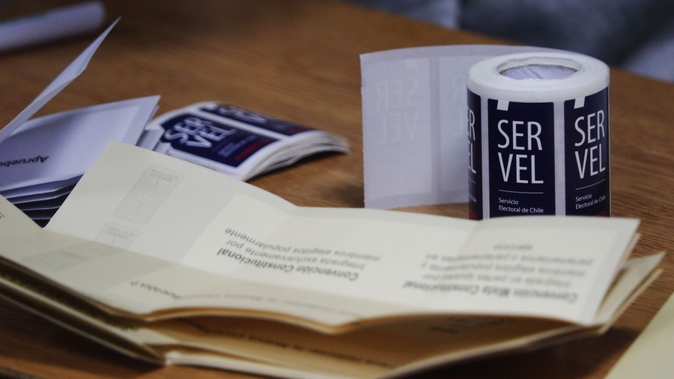Servel publica cifras de candidaturas para elecciones del 11 de abril Servel: Se aceptaron 1.373 candidaturas y se rechazaron 189 a convencionales constituyentes