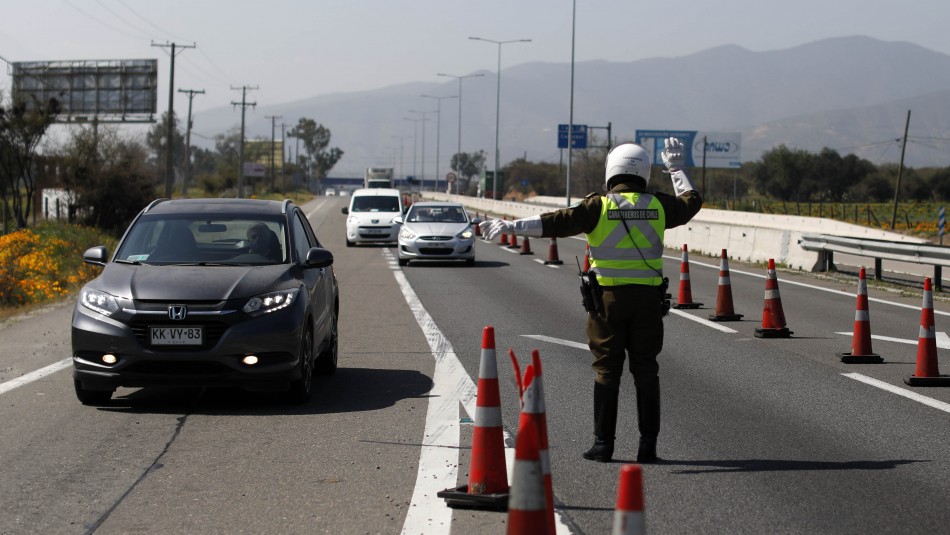 Balance de carreteras: 231 mil autos salieron de la región Metropolitana y 827 fueron devueltos