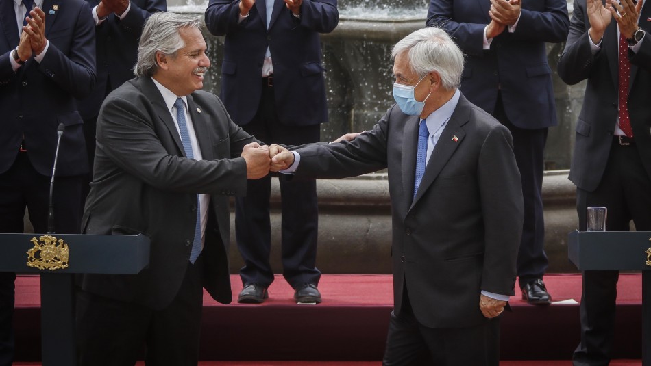 De roaming a licencias de conducir: Los acuerdos firmados por presidentes de Chile y Argentina De roaming a licencias de conducir: Los acuerdos firmados por presidentes de Chile y Argentina