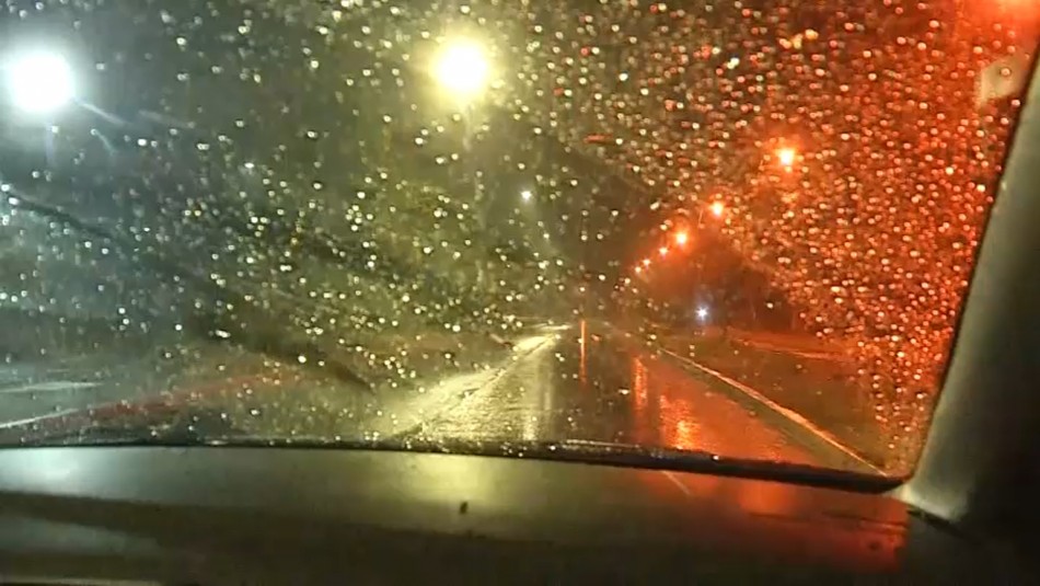 Recorrido de Meganoticias muestra nivel de lluvia en diversos sectores de Santiago Recorrido de Meganoticias muestra nivel de lluvia en diversos sectores de Santiago
