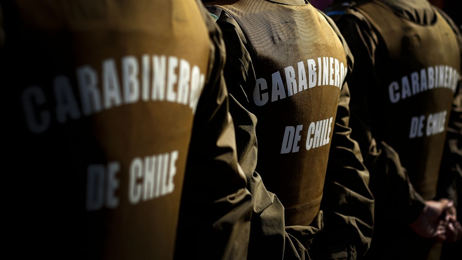 Conmemoración por muerte de hincha de Colo Colo deja tres carabineros heridos por perdigones Conmemoración por muerte de hincha de Colo Colo deja tres carabineros heridos por perdigones