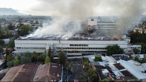 Incendio en Hospital San Borja: Trasladan a pacientes a otros recintos de la capital
