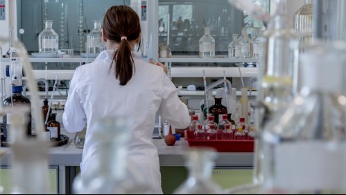 Suiza rechaza la vacuna contra el coronavirus de AstraZeneca por falta de datos