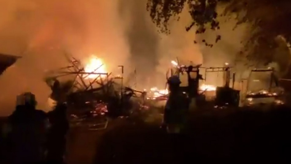 Ataque incendiario Arauco Cuatro inmuebles quemados tras presuntos ataques incendiarios en la provincia de Arauco