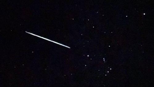Fila de luces en el cielo fue avistada desde varios puntos del país: Esta es la explicación