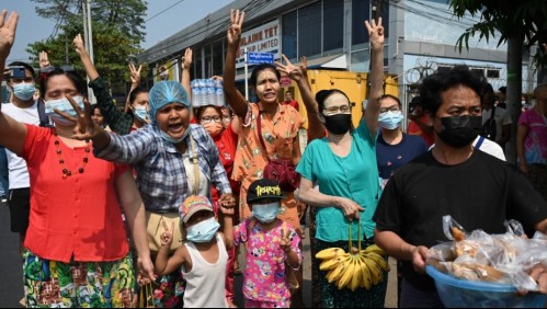 Birmania bloquea acceso a internet debido a las protestas contra el golpe de Estado