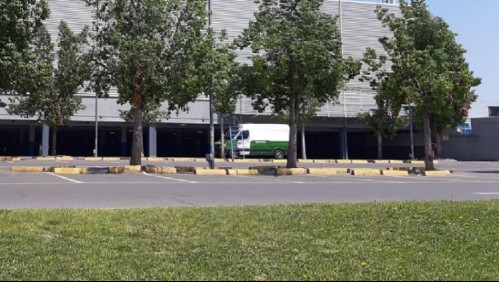 Mujer muere tras ser apuñalada en supermercado en La Florida