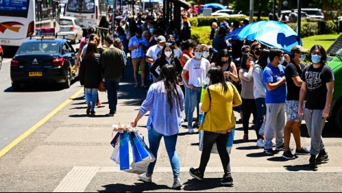 Encabezan RM, La Araucan&iacute;a y Los Lagos: las regiones con m&aacute;s casos nuevos de coronavirus