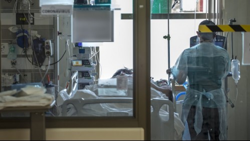 Coronavirus: Minsal vuelve a hablar de 'leve mejoría' tras variación de casos de -8% en 7 días