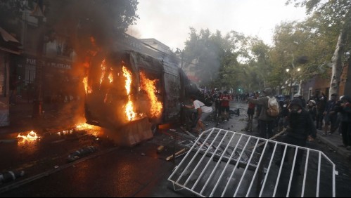 Galli por ataque a vehículo policial: 'Quienes llaman a quemar todo deben hacerse responsables'