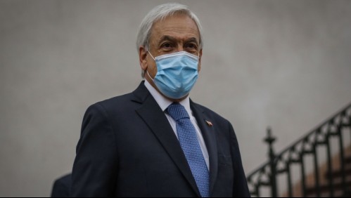 Presidente Piñera anuncia que este lunes comienza vacunación a profesores