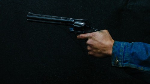 Niño de 12 años dispara y mata a sujeto que intenta robar a su abuela