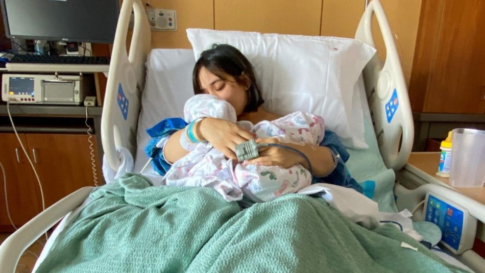 Rocío Toscano mostró por primera vez a sus bebés recién nacidos tras dar a luz el 14 de febrero
