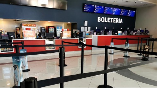 Todo listo: cines reabren sus puertas este jueves en comunas en Fases 3 y 4