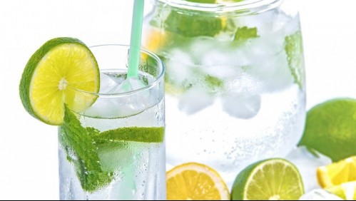 Agua de limón en ayunas: Estos son los efectos de esta potente fórmula