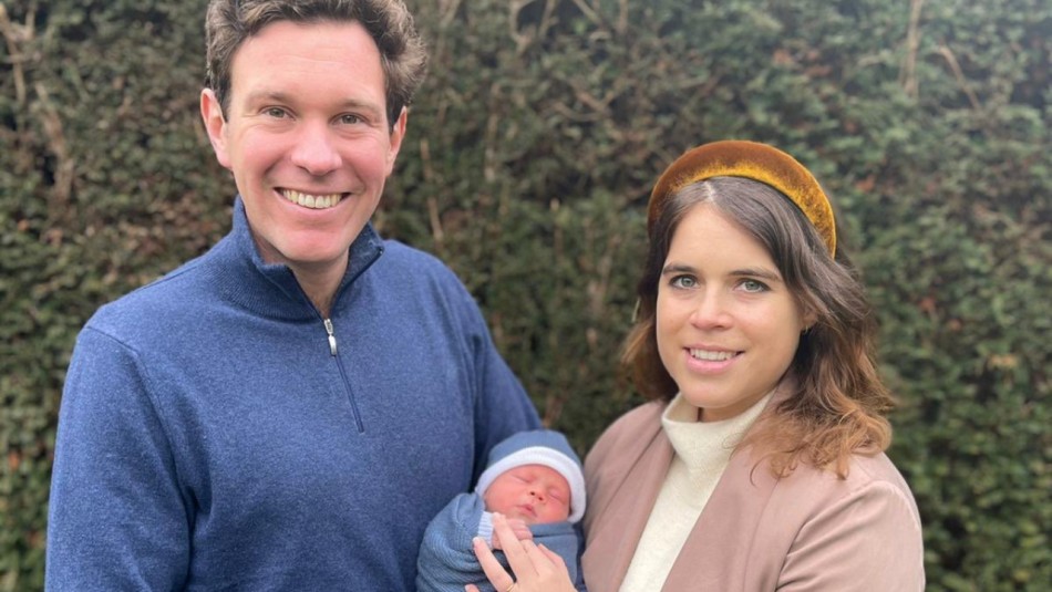 Isabel II tiene un nuevo bisnieto: La princesa Eugenia de York presenta a su primer hijo Isabel II tiene un nuevo bisnieto: La princesa Eugenia de York presenta a su primer hijo