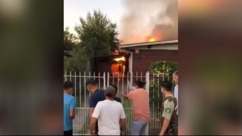 Incendio en Macul terminó con cuatro casas dañadas