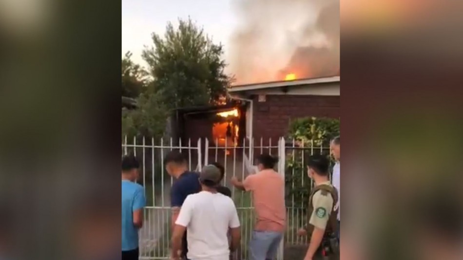 Incendio Macul Incendio en Macul terminó con cuatro casas dañadas