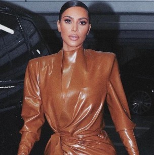 Kim Kardashian disfruta de Kim Kardashian disfruta de