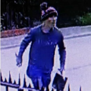 Buscan a sujeto que acuchilló y mató a joven comerciante en Maipú Buscan a sujeto que acuchilló y mató a joven comerciante en Maipú