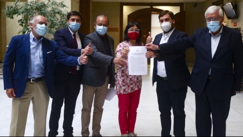 Tercer retiro 10%: Diputados presentan proyecto que podría 'saltarse' el TC