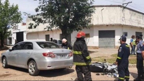 Motociclista muere tras choque con auto: Al tratar de ayudarlo se dio cuenta que era su hijo