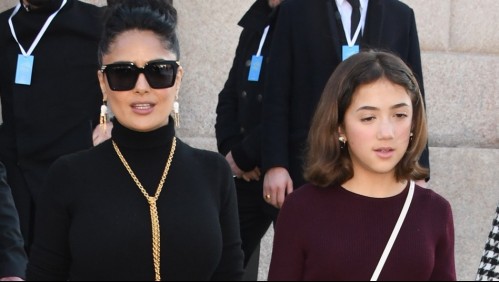 Salma Hayek sale a cenar con su hija de 13 años que está más alta que ella