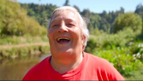 Premiada por hacer patria: Mujer de 75 años se convierte en dueña de isla del sur de Chile