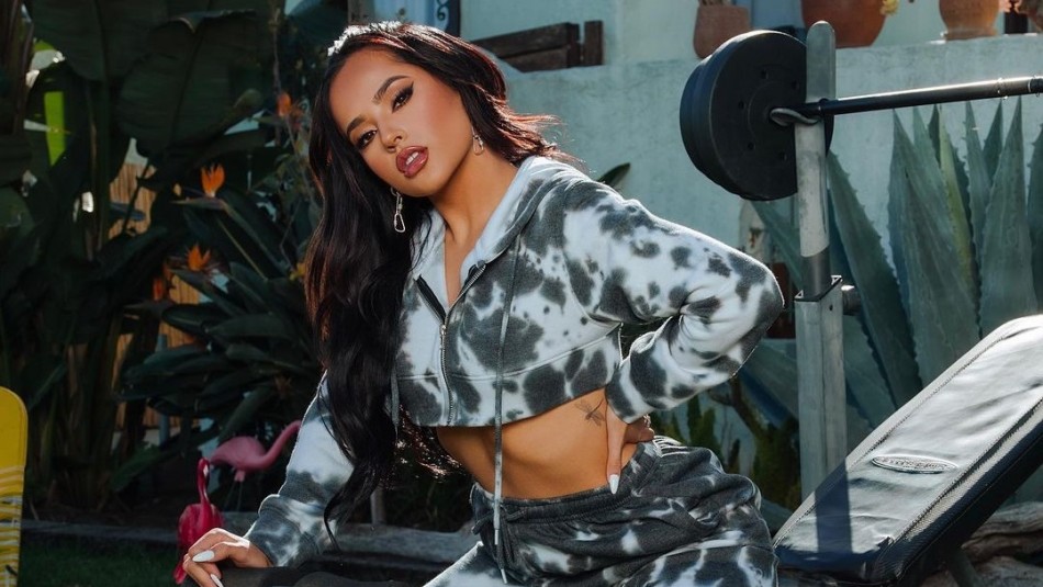 Noble gesto: Becky G dona platos de comida a trabajadores agrícolas de California Noble gesto: Becky G dona platos de comida a trabajadores agrícolas de California