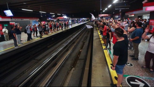 Metro confirma que toda la red se encuentra disponible pese a movilizaciones de trabajadores