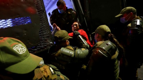 Cinco personas detenidas tras incidentes durante retiro de estatua del General Baquedano