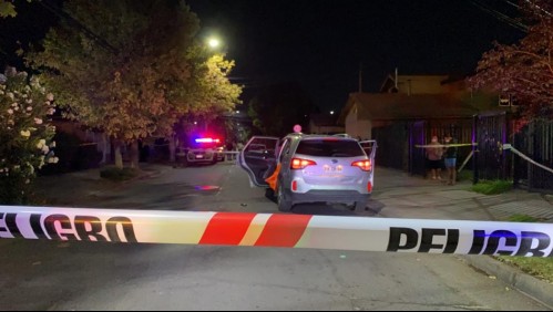 Un fallecido en portonazo frustrado a oficial de Carabineros en Quilicura