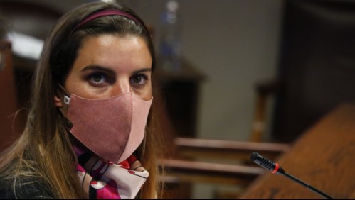 'Le han dado caleta de color': Maite Orsini explica traspié con micrófono abierto en el Congreso