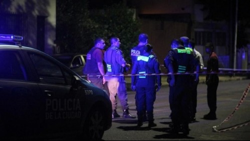 'Se lo merece': mujer harta de maltratos rocía con alcohol a su pareja y le prende fuego