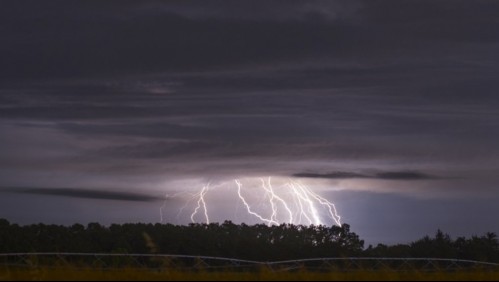 ONEMI cancela Alerta Temprana Preventiva para la Región Metropolitana por tormentas eléctricas