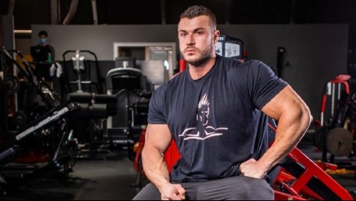 Fisicoculturista sufre impactante lesión en el pectoral luego de una rutina de pesas