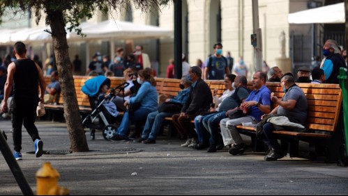 21 comunas de la RM retroceden a Cuarentena desde este jueves