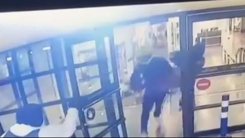 Video registra momento del escape de asaltantes del mall Alto Las Condes