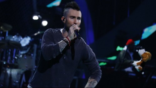 El doloroso tatuaje del vocalista de Maroon 5 que tardó tres días en realizarse