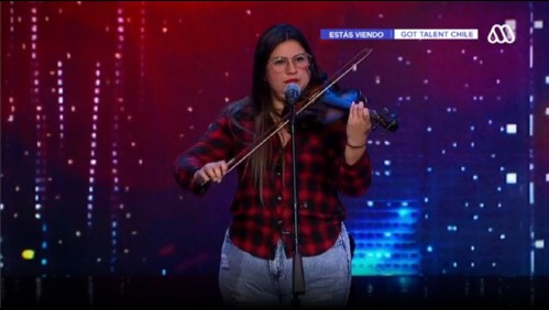 Se hizo viral en 2020: Enfermera que toca violín a pacientes con Covid emocionó en Got Talent