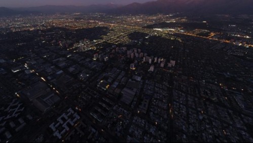 Corte de luz afectó a varias comunas de Santiago: Falla en subestación Cerro Navia