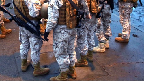 Expulsan a los 14 militares que participaron de una fiesta clandestina en Angol