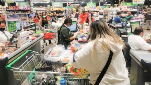 Alza de precios: ¿Qué tan baratos son los alimentos básicos en Chile comparado con países OCDE?