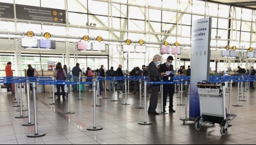 Cierre de fronteras, permisos limitados y toque de queda: los cambios que rigen desde este lunes