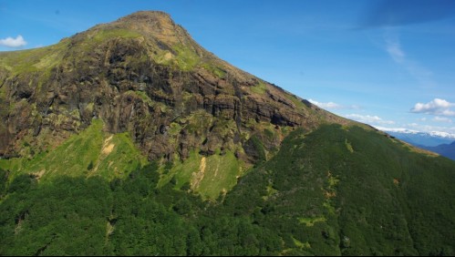 Descubren volcán activo en el sur de Chile: Está al medio de una falla geológica