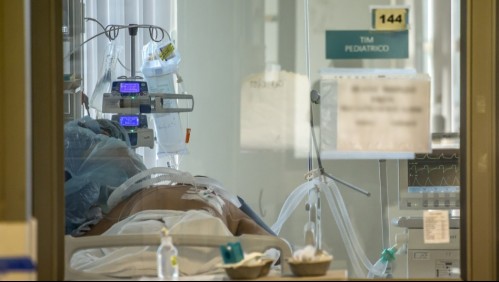 'Ya no hay capacidad humana de atención': la dura advertencia de kinesiólogo UCI