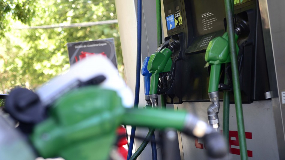 ipc marzo bencinas IPC de marzo anota variación del 0,4% con fuerte alza de los combustibles